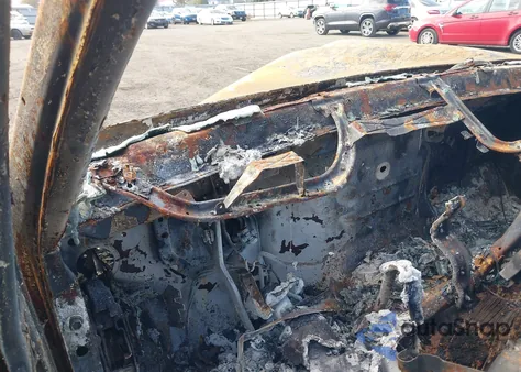 2001 Chevrolet Silverado 2500Hd Ls z USA, uszkodzony, nr VIN 1GCHK23U91F168080